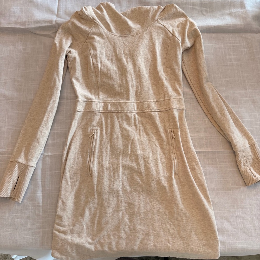 Athleta Blissful Hoodie Cowl Neck Sweater Dress Small Oatmeal with Thumbholes